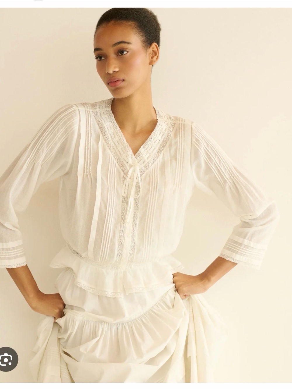 Doen Cream Lace-Trim Peasant Top